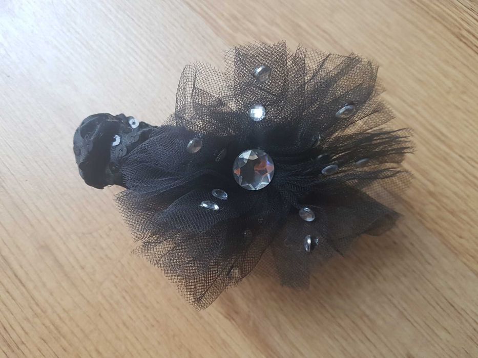 NOWA Duża gumka do włosów z kryształkami elegancka