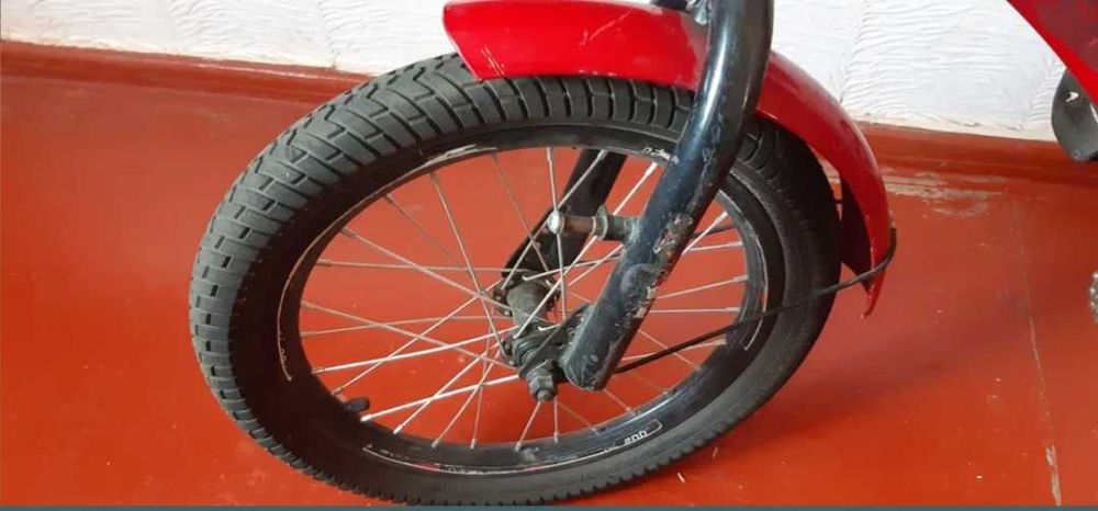 Детский велосипед 16