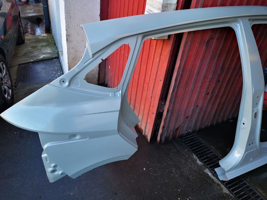 HYUNDAI I20 / BAYON PAINEL ILHARGA DIREITA - Z292