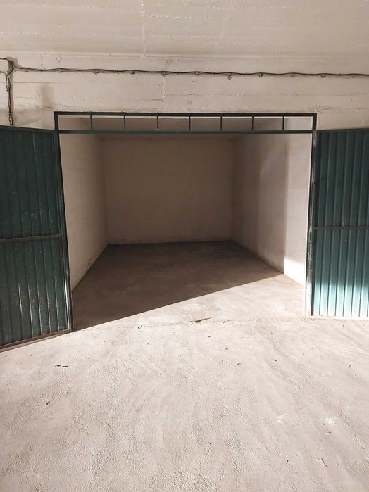Garagem BOX no centro do Entroncamento