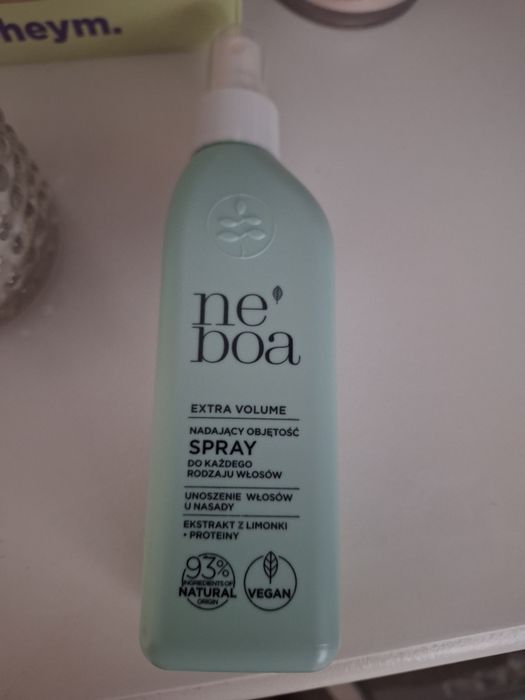 Neboa  spray do włosów