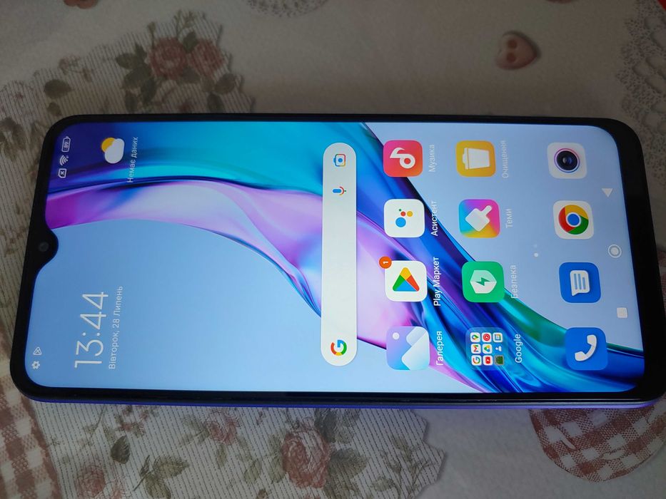 Смартфон Xiaomi Redmi 9 у Новому Стані!