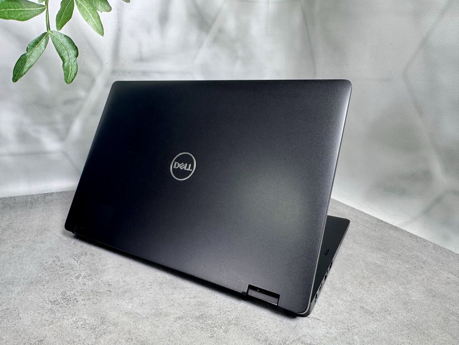 Ноутбук Dell Latitude 5300 2-in-1 / i5-8365U / 8GB / SSD 256GB / 13.3" FHD Touch / 2в1 трансформер