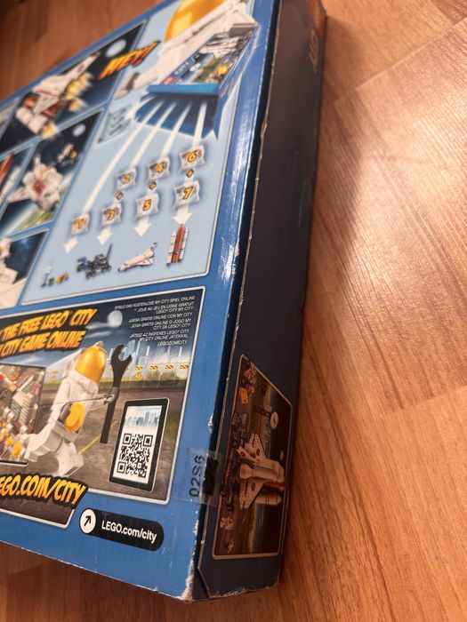 конструктор LEGO City Космопорт (60080