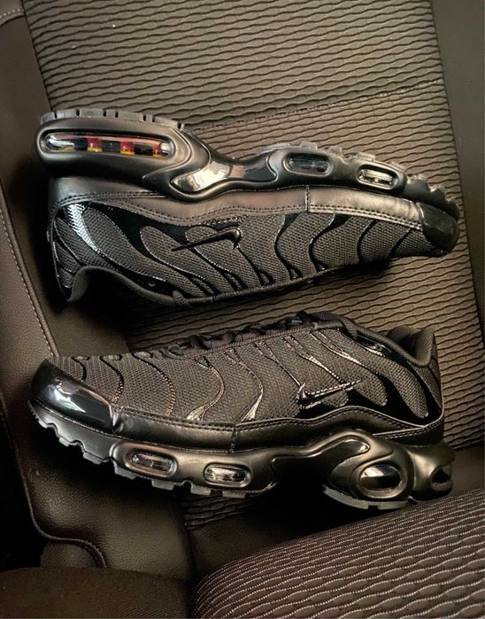 (БЕЗ ПЕРЕДОПЛАТИ)Nike Air Max Plus Triple найк ар макс плюс TN тн