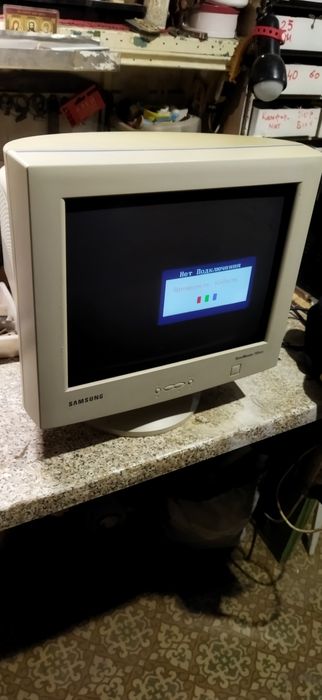 Монітор Samsung 755