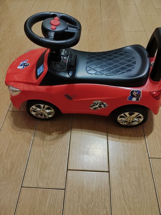 Машинка дитяча, толокар