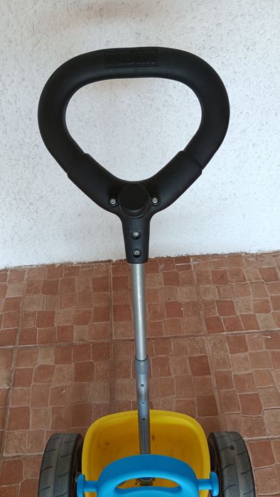 Triciclo infantil