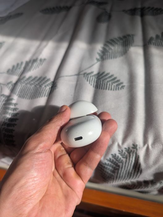 Pixel buds a series
