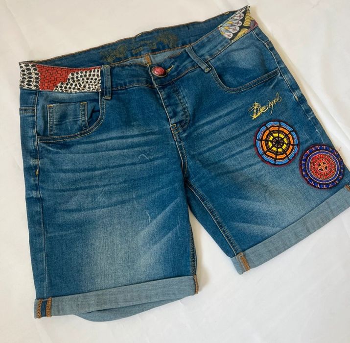 Spodenki Desigual - r.32 - XL
