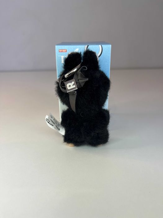 PIN FOR LOVE LABUBU ラブブ Y Labubu - Pin For Love (N-Z) – POP