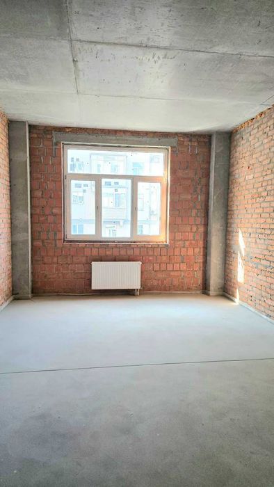 Продаж 3х-тної Квартири в Клубному  Будинку Краківська 4б ! Держ-програми