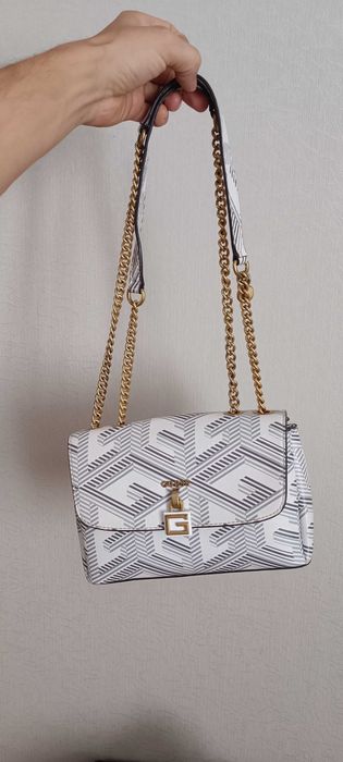 Guess Montreal Convertible Crossbody