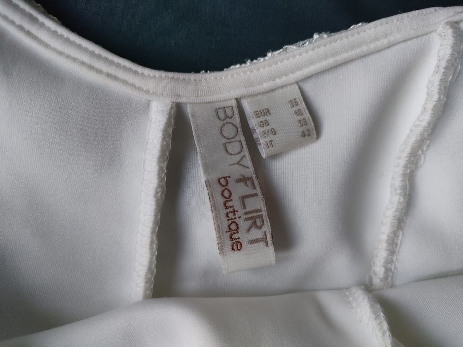 Nowa suknia ślubna S 36 syrena hiszpanka