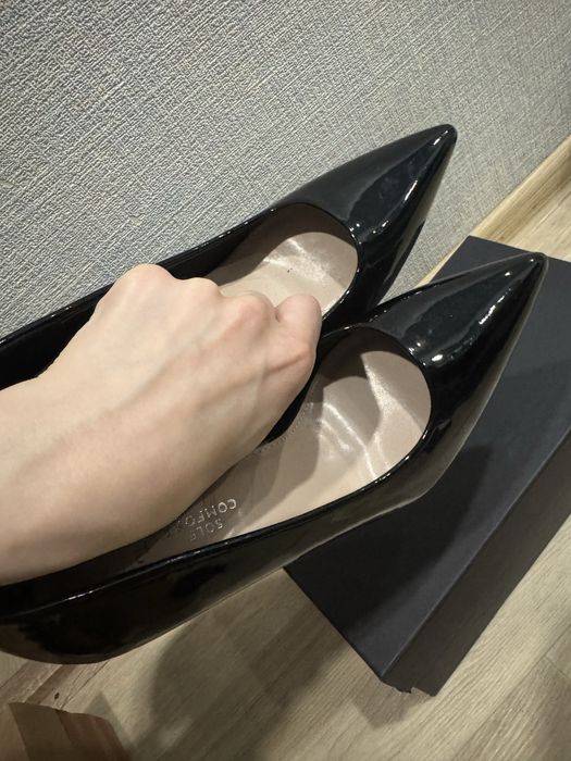 Черные лаковые лодочки