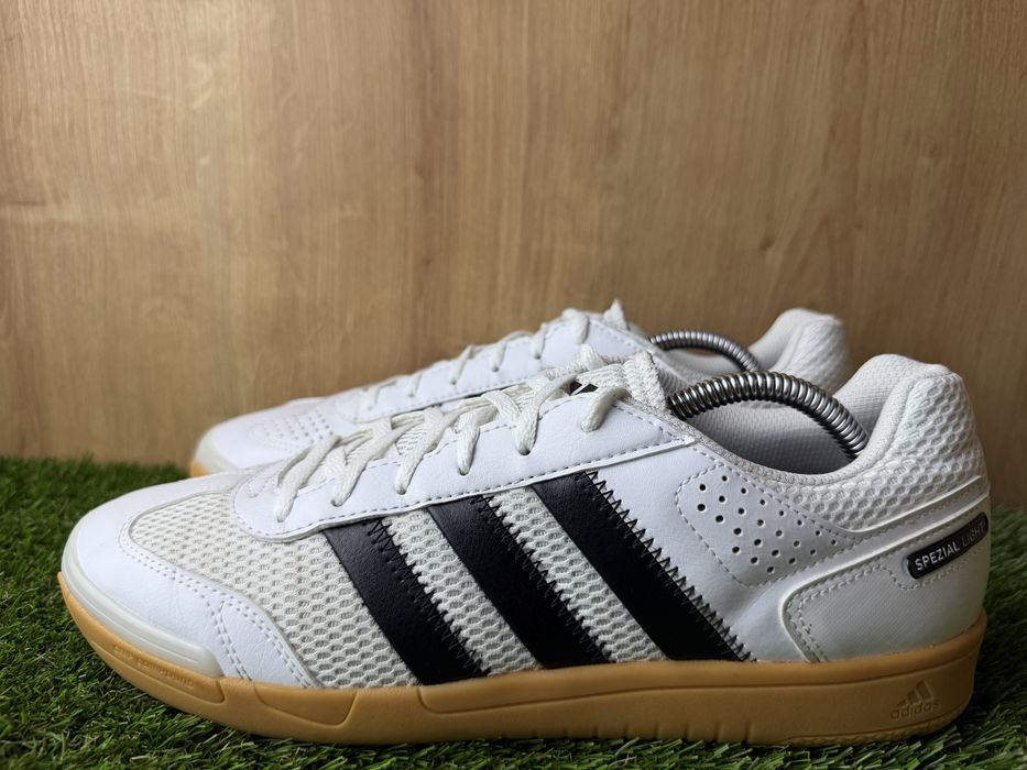 Adidas Spezial розмір 43 1/3