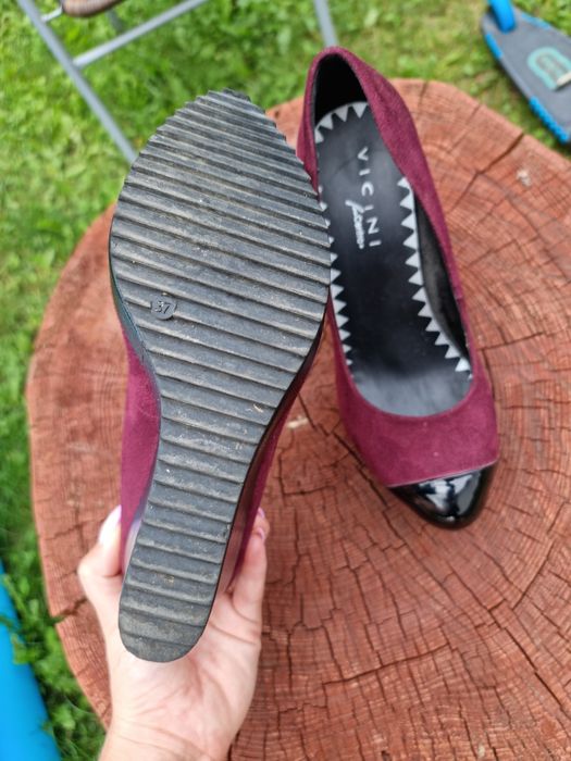 Burgundowe buty na koturnie centro 37
