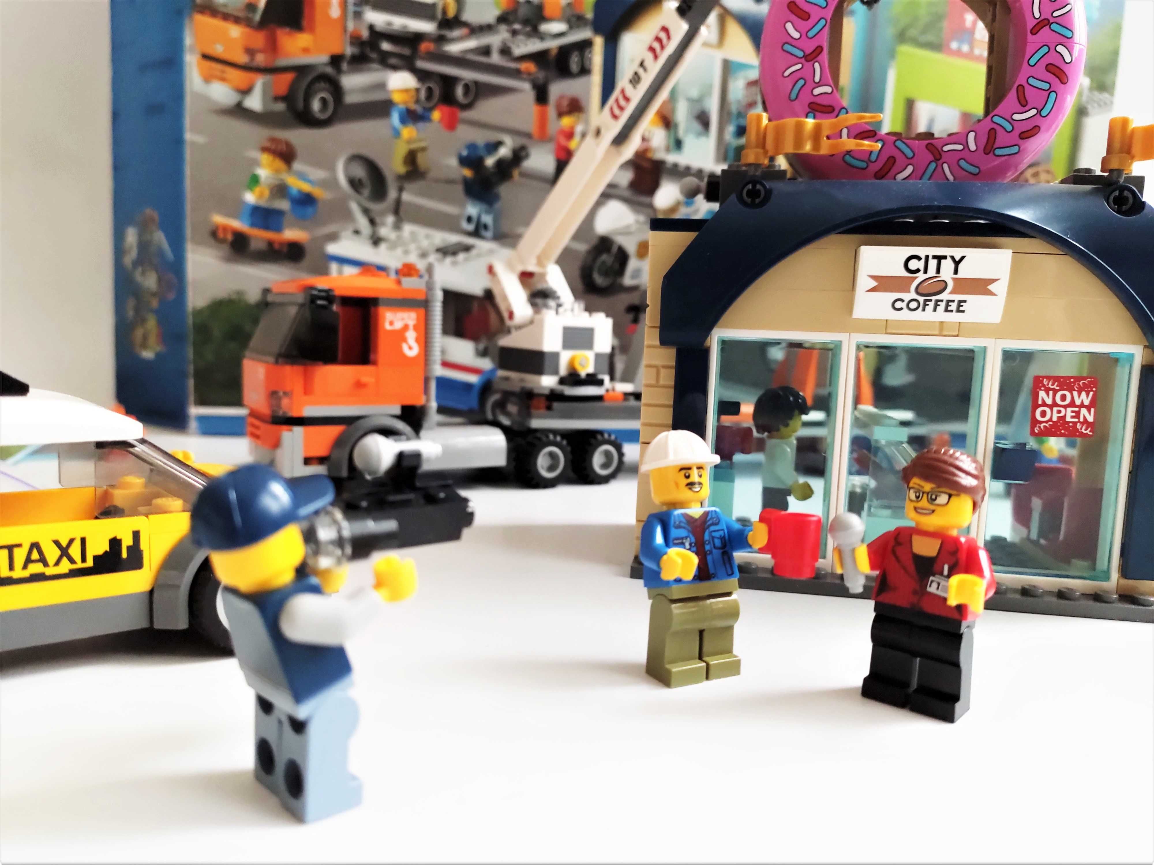 Lego city donut deals