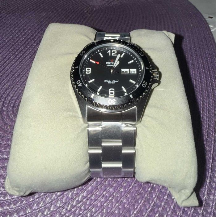 Zegarek męski Orient Mako II FAA02001B9 srebrny czarna tarcza