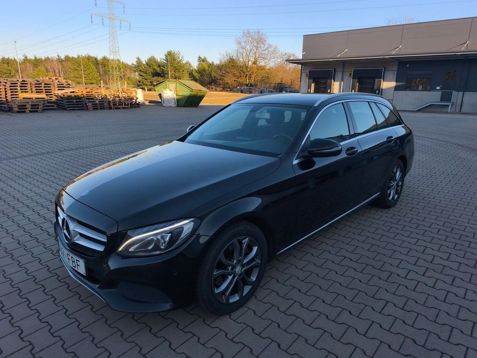 Mercedes-Benz Klasa C Mercedes-benz kombi pewny stan z firmy faktura VAT