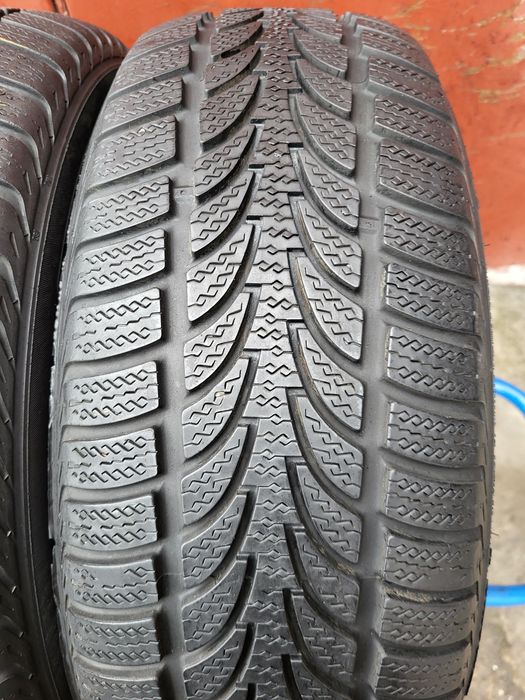 225/60/16 R16 Nokian WR Plus 2шт ціна за 1шт шини