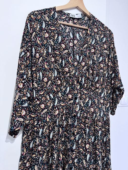 Jesienna sukienka Zara • paisley