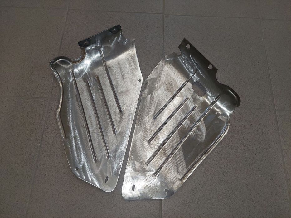Nowe oslony boczne ramy wsk125 m06-b1 dwuramowka kpl