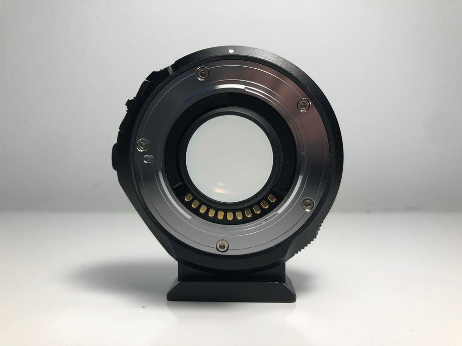 Adaptador Metabones EF - MFT Mount T Speed Booster XL 0,64x