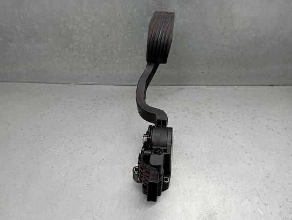 Pedal do acelerador FIAT Doblo (263_)