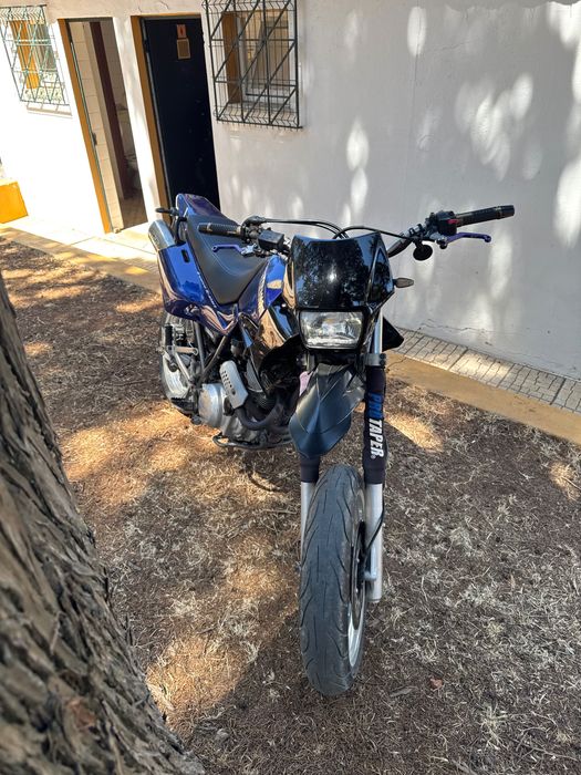 XT600e 35kw troca por carro ou venda