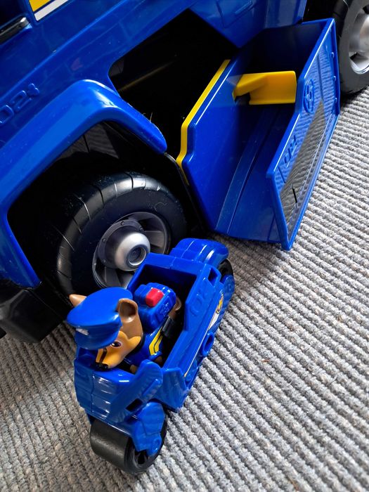 Camião de policia de Patrulha Pata grande