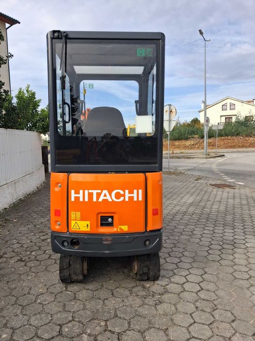Mini Giratória / Mini Escavadora Hitachi ZX19-5A