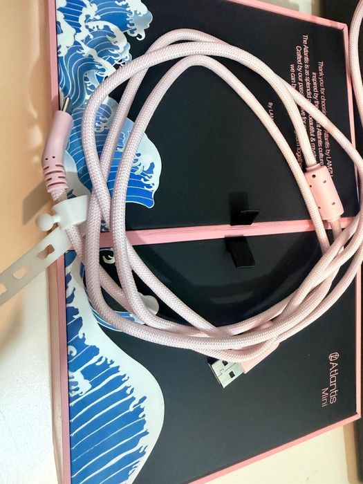 Myszka Lamzu Atlantis Mini Champion Edition