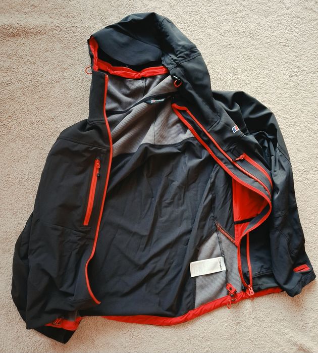 Berghaus  softshell roz L