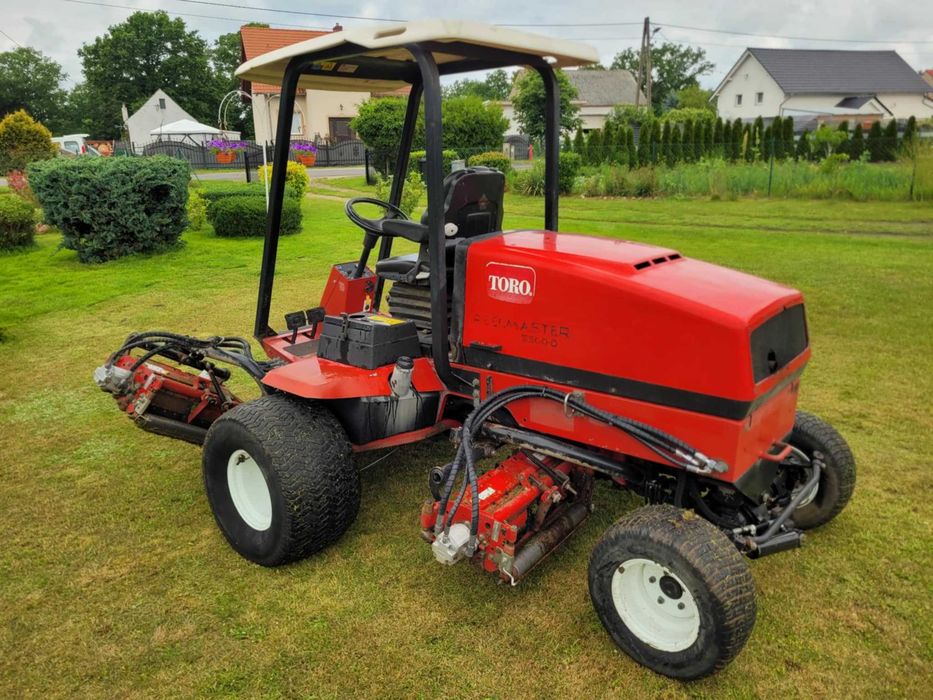 Kosiarka Toro 3250 Wrzecionowa Jacobsen Allett kosiarka Wrzecionowa TORO 5500 wrzecionowa John Deere kosiarka Baroness TORO 5500 szerokosć pracy 250cm