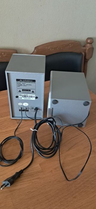 Продам колонки Jetbalance jb211