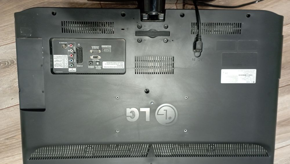 Телевізор LG 32 дюйми