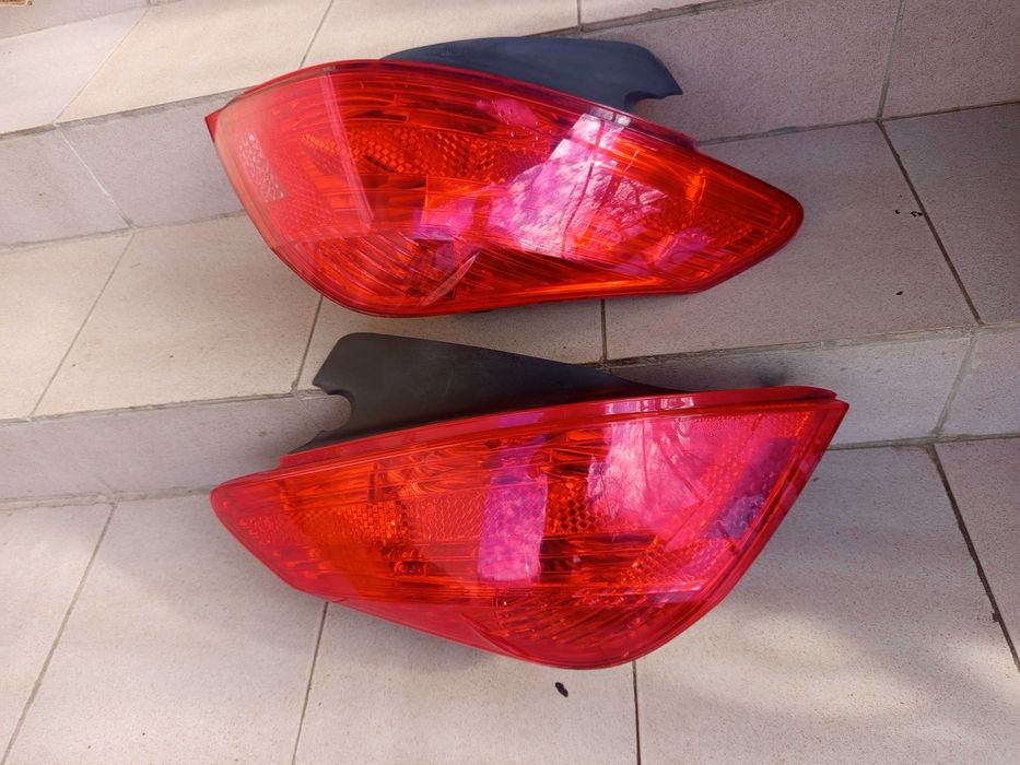 Фонарі/Стоп Фари задні Peugeot 308 2008 р.в.