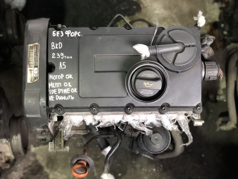 Двигатель двигун мотор 2.0 tdi BKD бкд Golf, Touran, Skoda Octavia A5