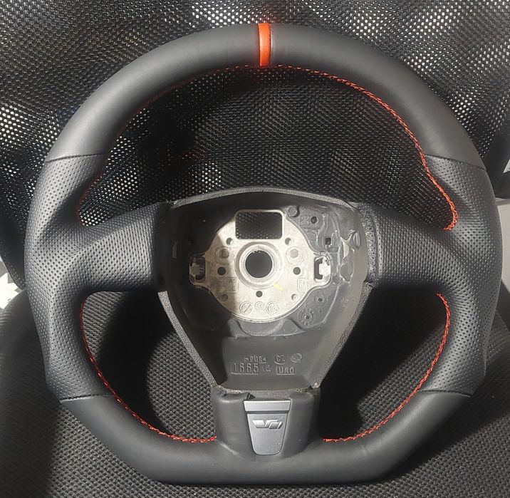 Kierownica skoda octavia 2 vti modyfikowana nowo obszyta