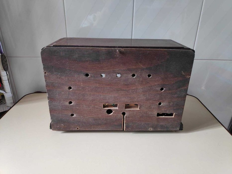 Rádio a Válvulas Zenith 701 (1933) – Peça Vintage Rara | Para Restauro ou Coleção