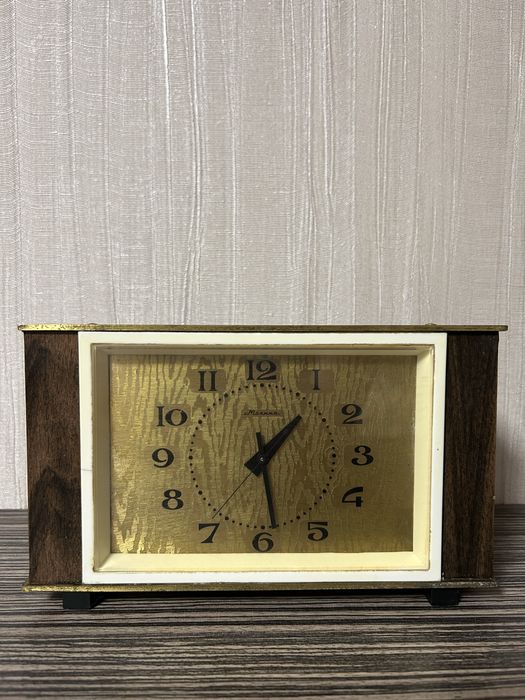 Годинник «МОЛНИЯ»