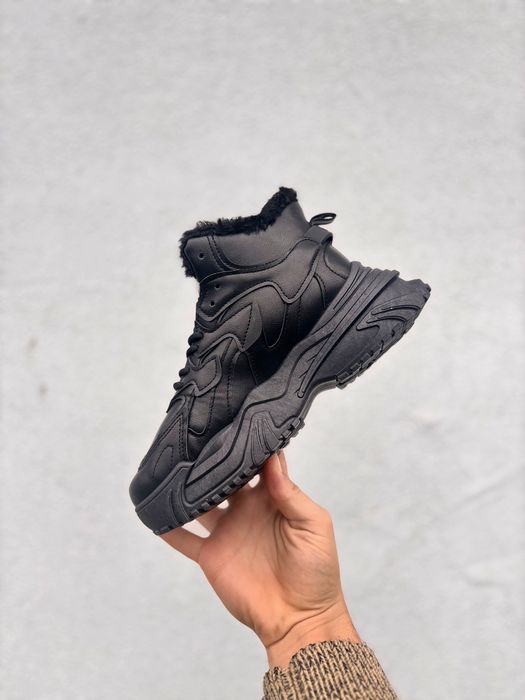 Розродаж!! Зимових жіночих кросівок 36-41