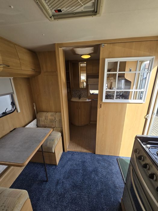 Caravana Lunar Clubman 2004 4 Dormidas ( inglesa)