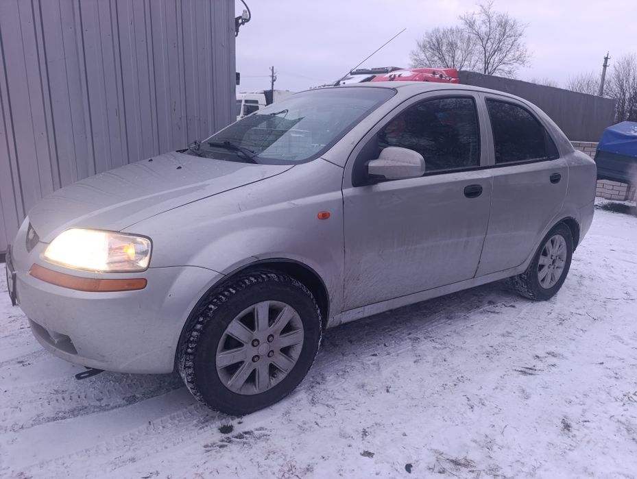 Шевролет авео 2004р