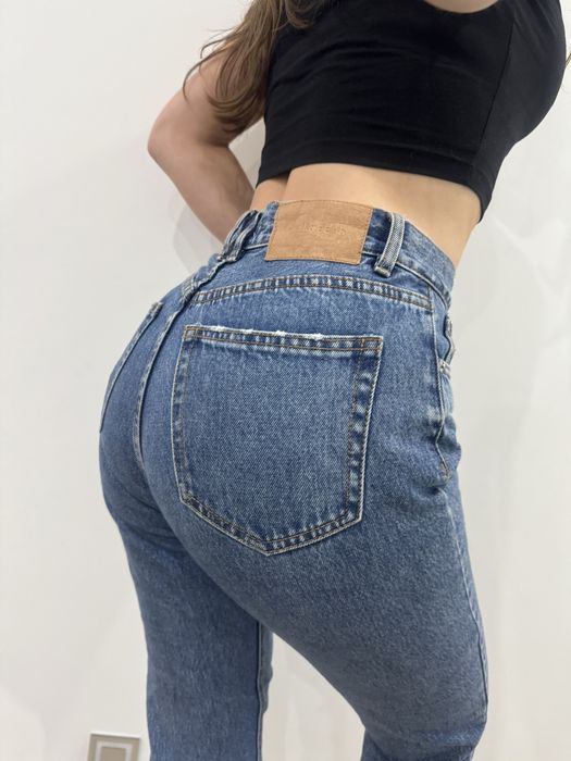 Spodnie jeansy dżisny wysoki stan Pull&Bear