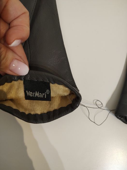 Ciemnopopielate rękawiczki skórzane must have