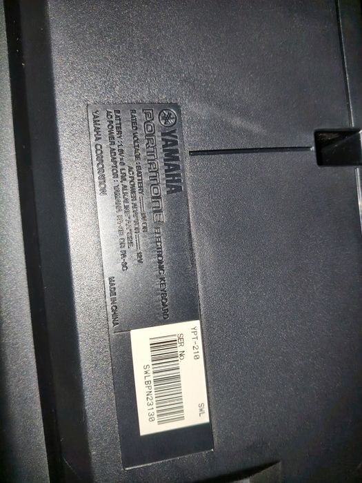 Órgão eletrônico Yamaha