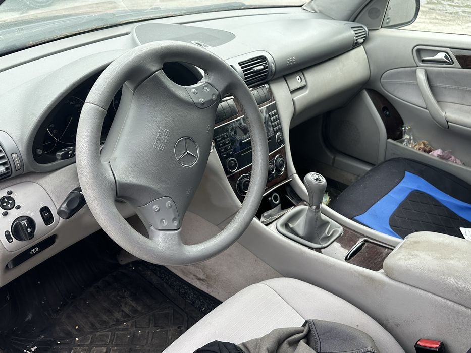 Mercedes c220 CDI w203 2004 w calosci na czesci