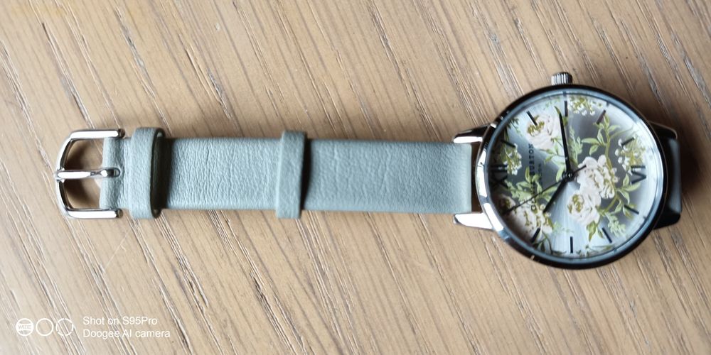 Zegarek Olivia Burton nowy